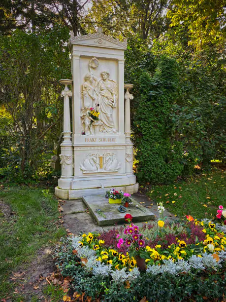 Мармурові пам'ятники