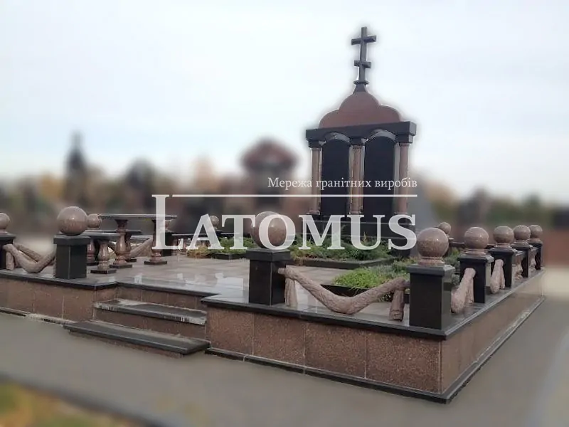 Розкішний комплекс на цвинтар