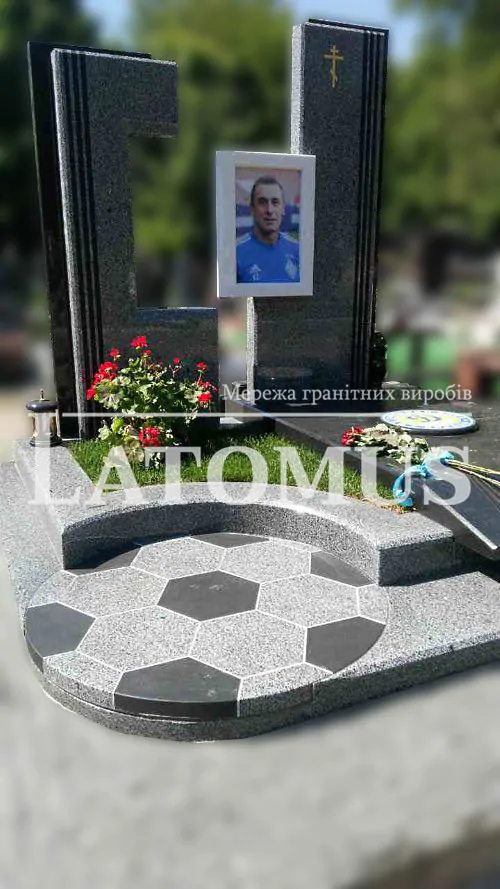 Ексклюзивний гранітний комплекс на могилу