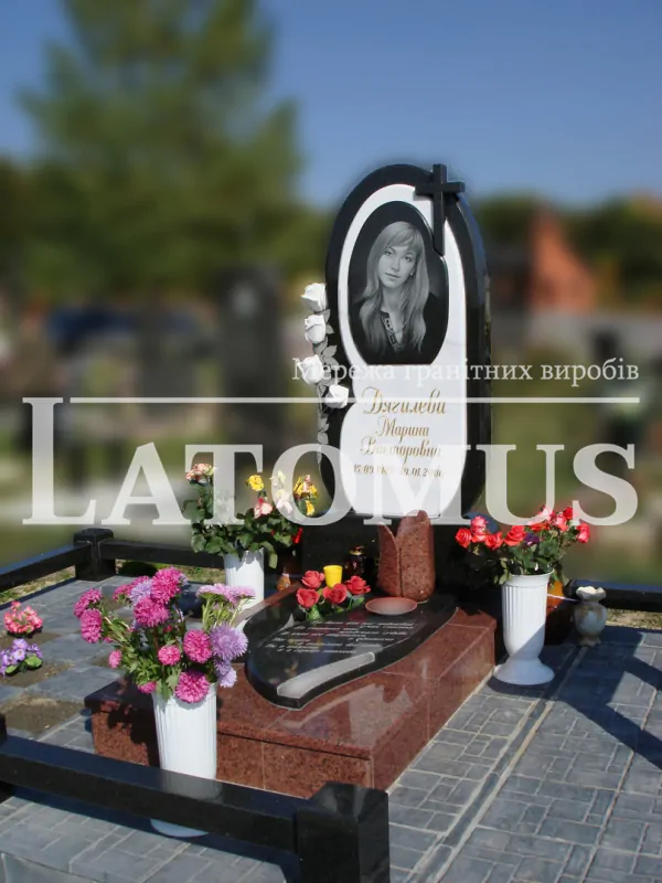 Комбінований памятник на могилу ціни