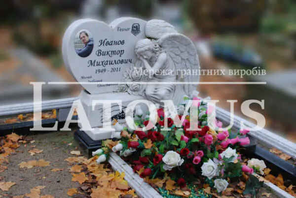 Мармуровий памятник ціни