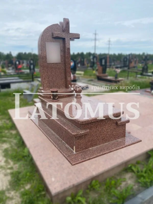 Одинарний гранітний пам`ятник на могилу купити