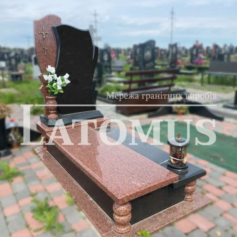 Одинарний гранітний пам`ятник на могилу купити