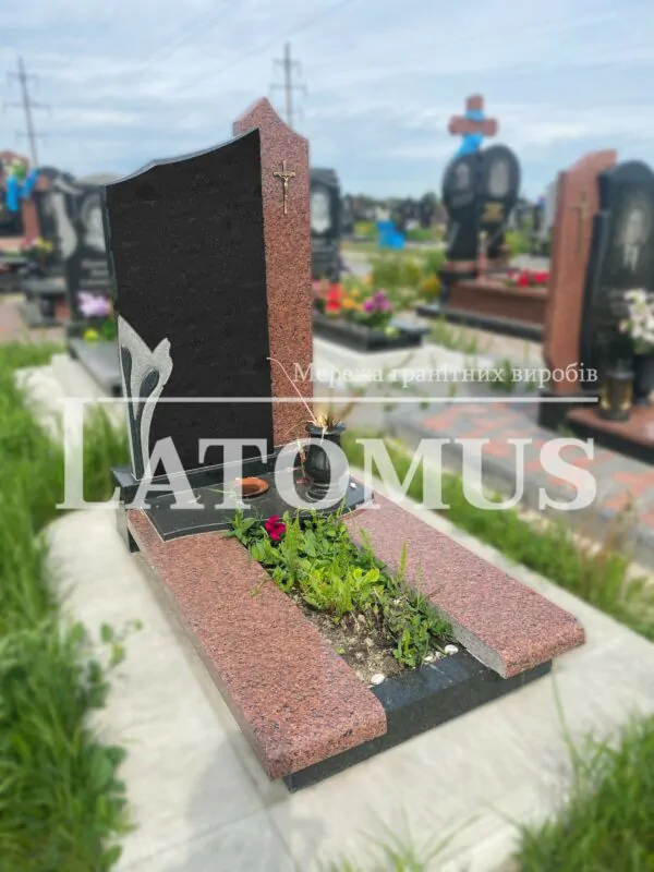 Одинарний гранітний пам`ятник на могилу купити