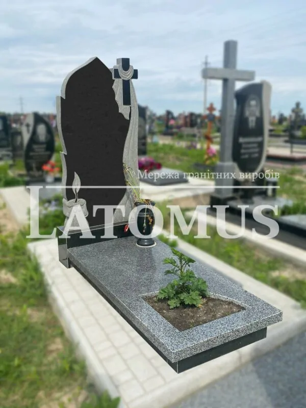 Одинарний гранітний пам`ятник на могилу купити