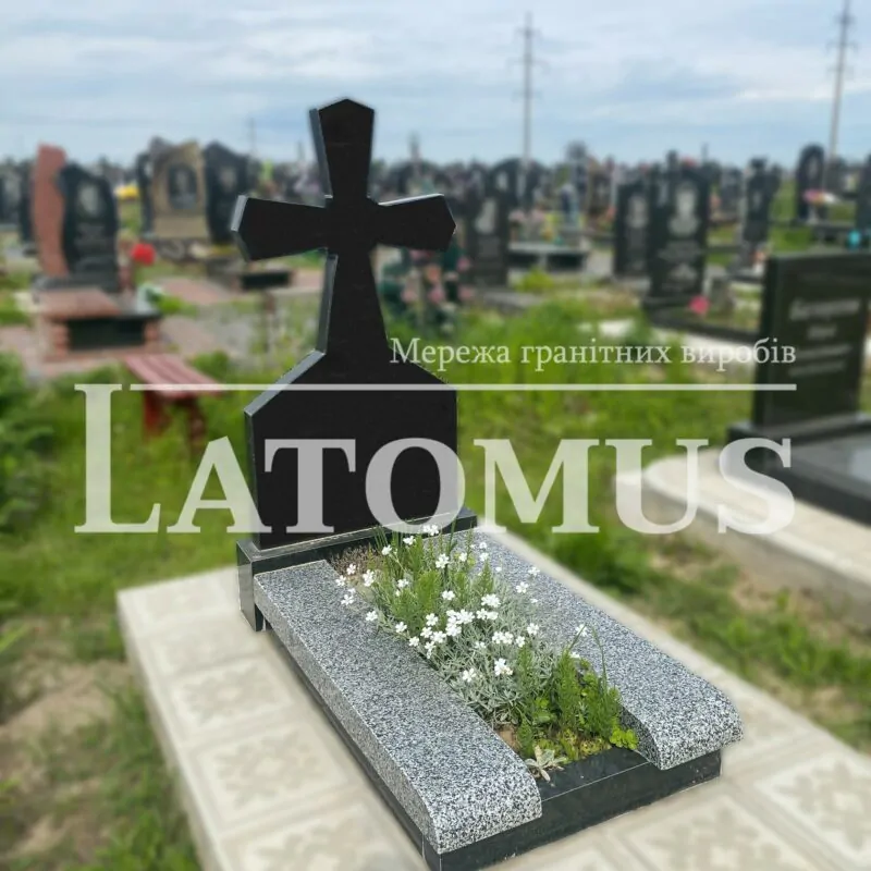 Одинарний гранітний пам`ятник на могилу купити
