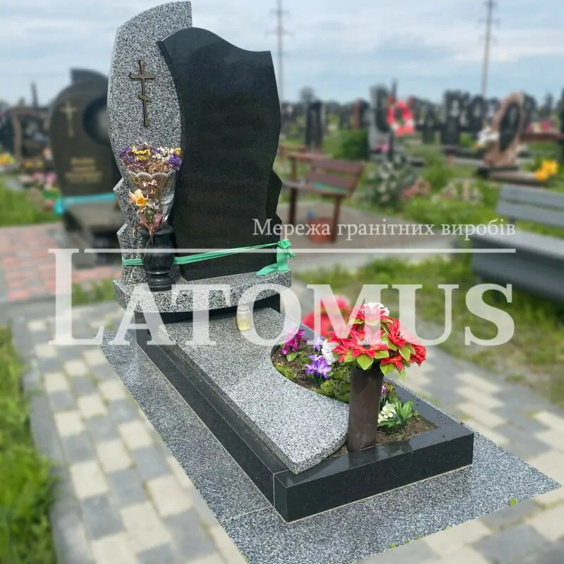 Вишуканий гранітний памятник на могилу ціни