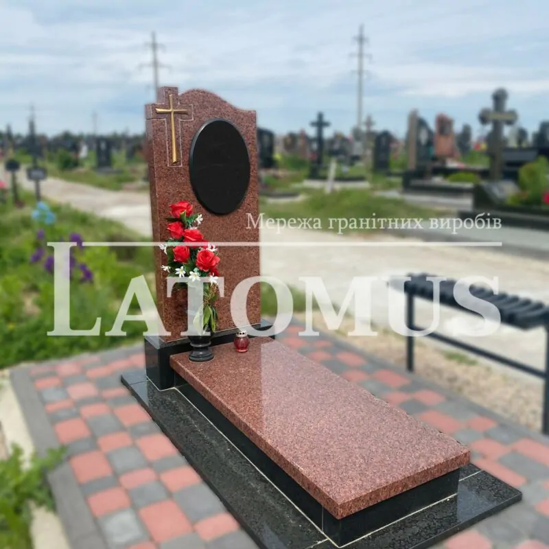 Вишуканий гранітний памятник на могилу ціни