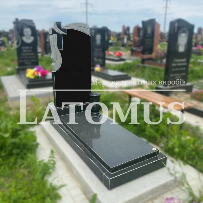 Гранітний памятник на могилу ціни