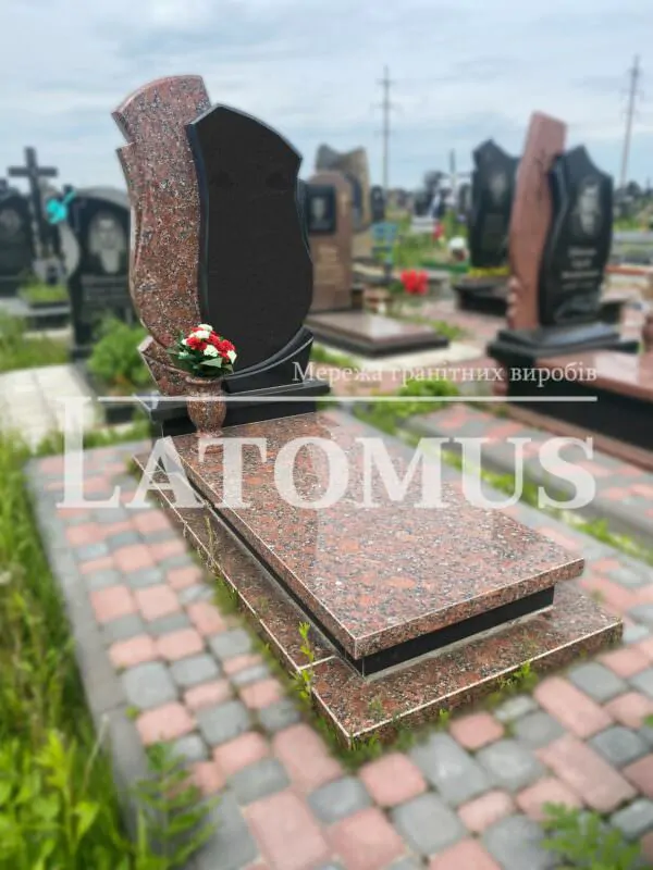 Вишуканий гранітний памятник на могилу ціни