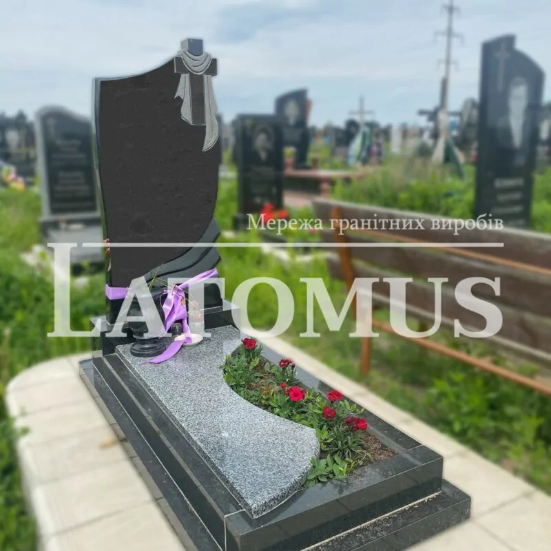 Гранітний памятник на могилу ціни