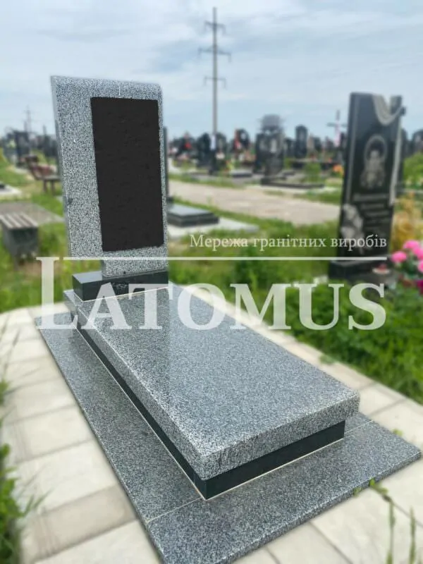 Гранітний памятник на могилу ціни