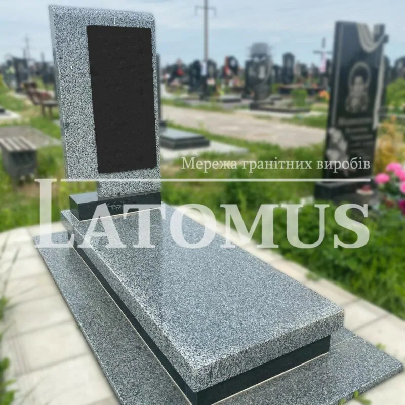 Гранітний памятник на могилу ціни