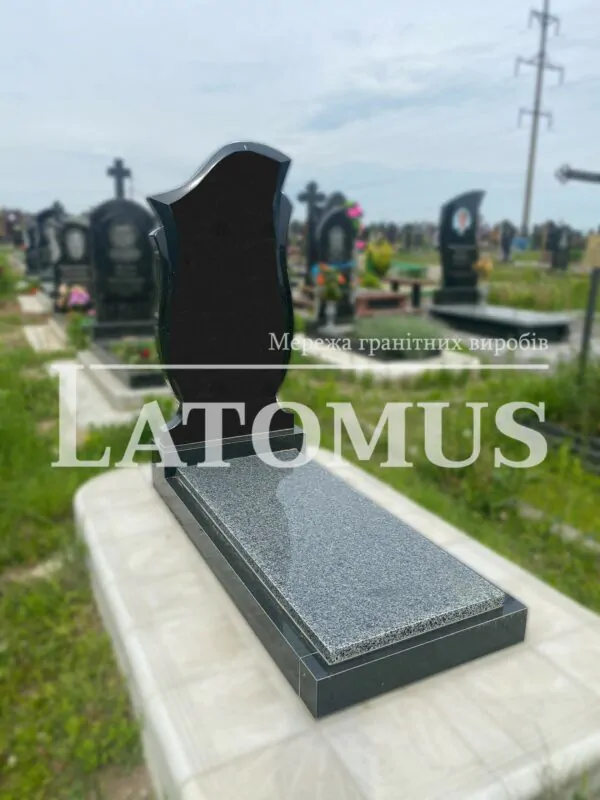 Ексклюзивний одинарний памятник з граніту купити