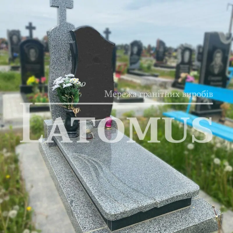 Ексклюзивний одинарний памятник з граніту купити