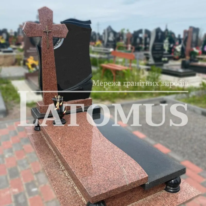 Ексклюзивний одинарний памятник з граніту купити