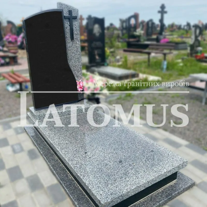 Одинарний памятник з граніту купити