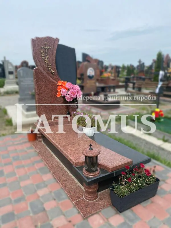 Вишуканий одинарний памятник з граніту купити