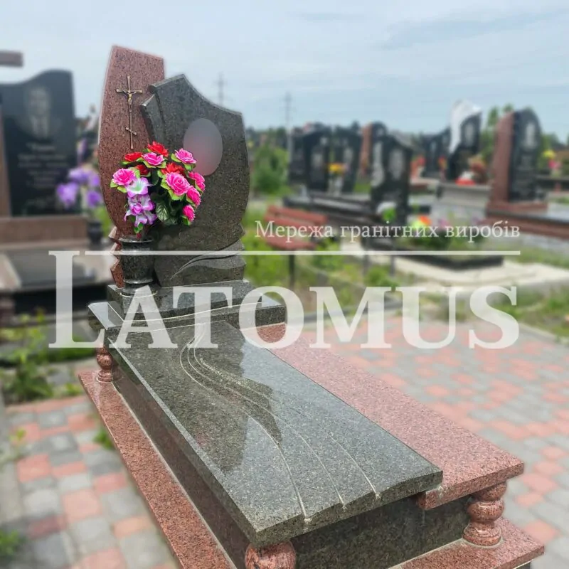 Ексклюзивний одинарний памятник з граніту купити
