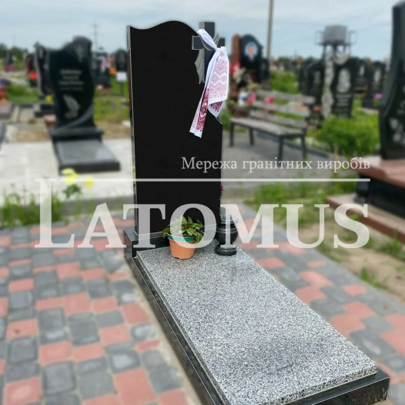 Одинарний памятник з граніту купити