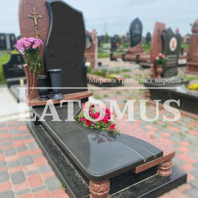 Ексклюзивний одинарний памятник з граніту купити