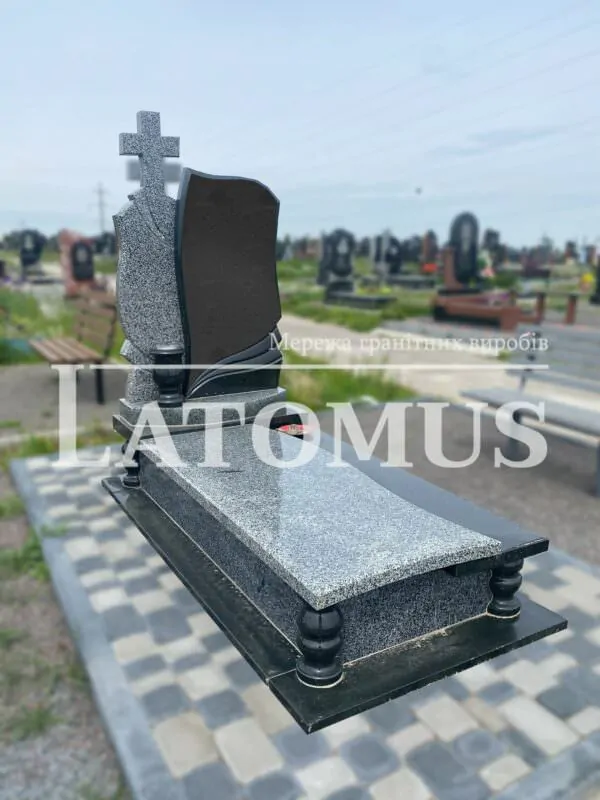 Елегантний одинарний памятник з граніту купити