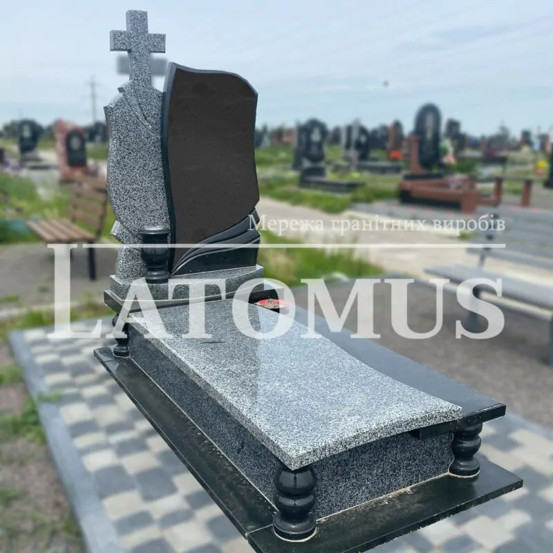 Елегантний одинарний памятник з граніту купити