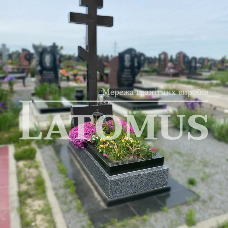 Елегантний одинарний памятник з граніту купити