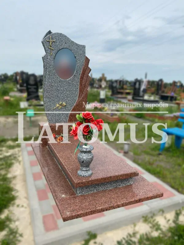 Елегантний одинарний памятник з граніту купити