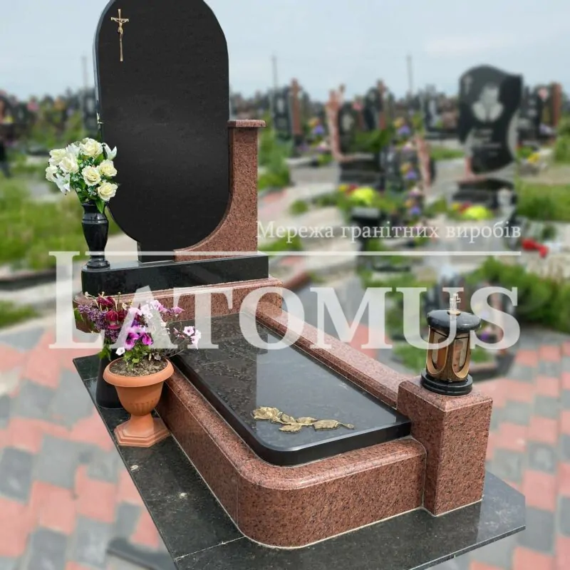 Елегантний одинарний памятник з граніту купити