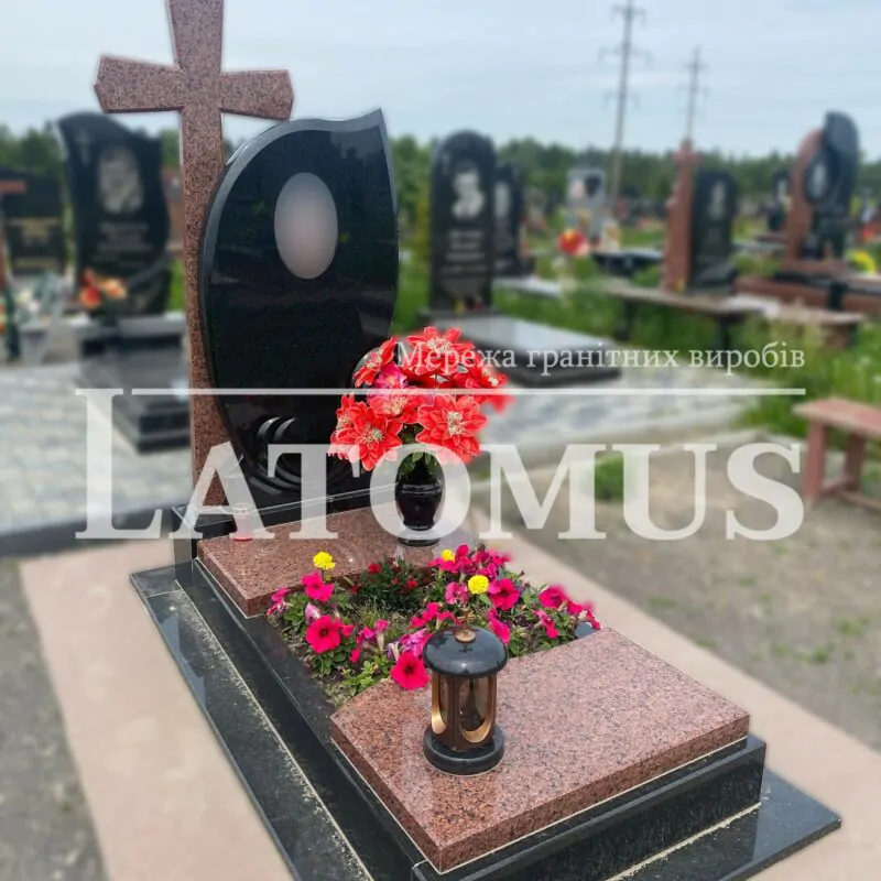 Елегантний одинарний памятник з граніту купити