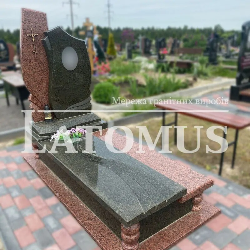Елегантний одинарний памятник з граніту