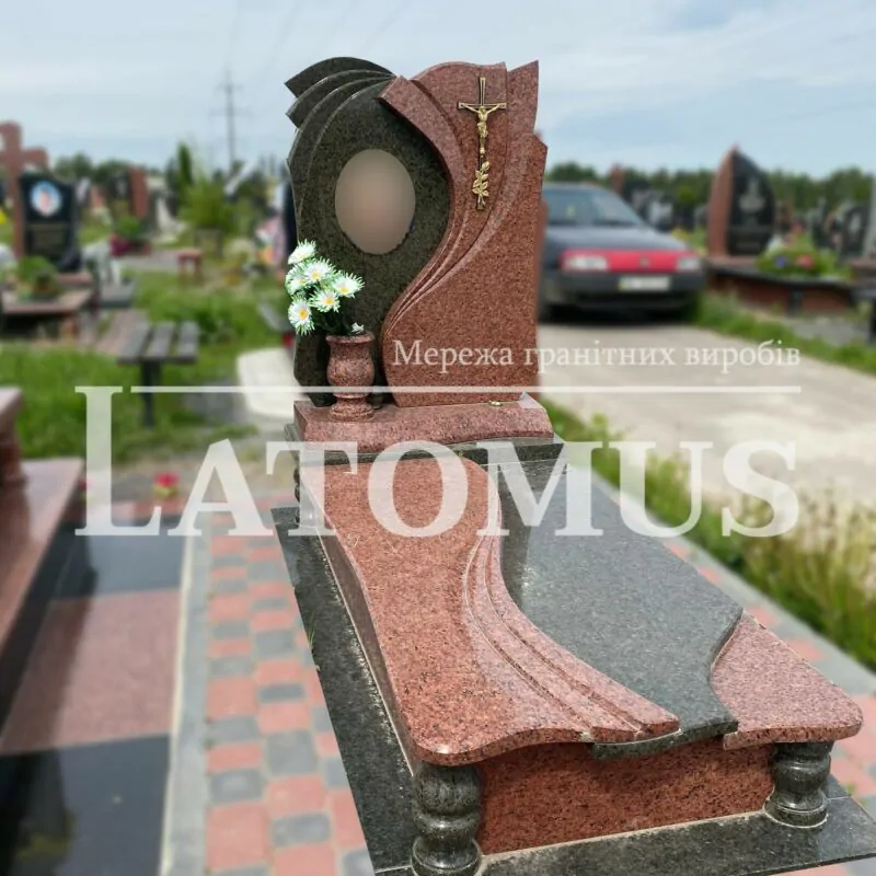 Елегантний одинарний памятник з граніту