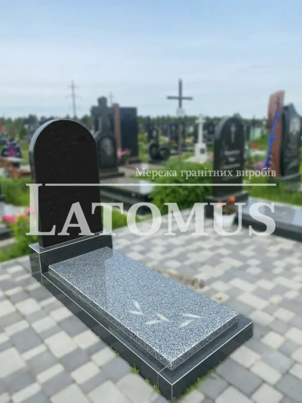 Елегантний одинарний памятник з граніту