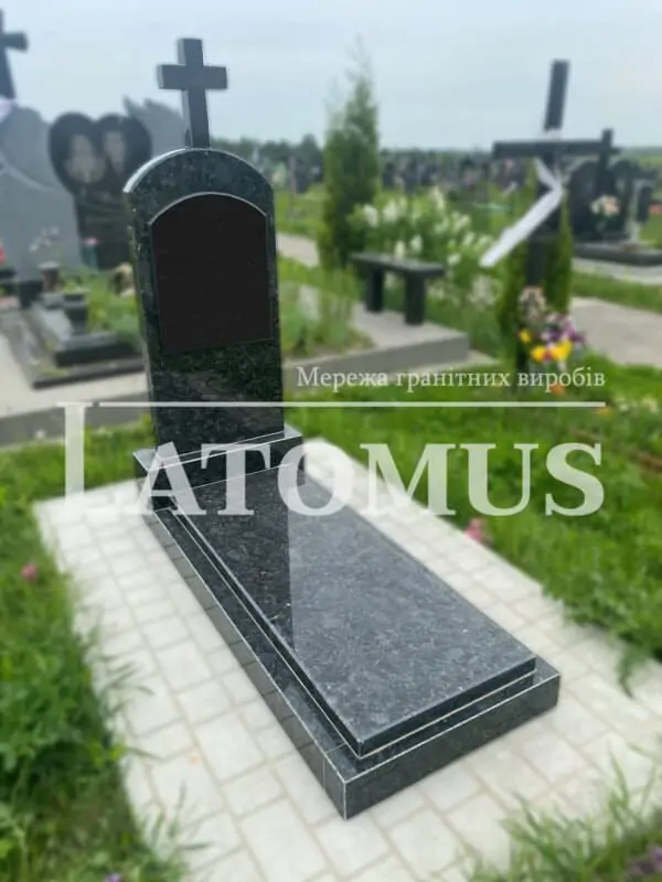 Одинарний памятник з граніту на могилу ціни