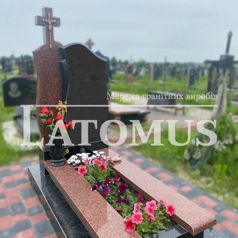 Одинарний памятник з граніту на могилу ціни