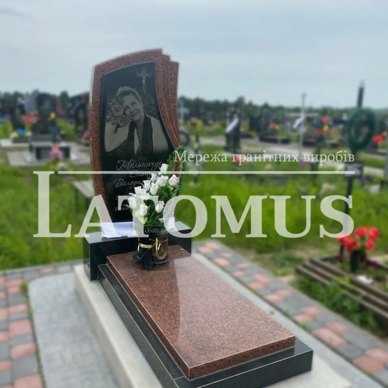 Одинарний памятник з граніту на могилу ціни