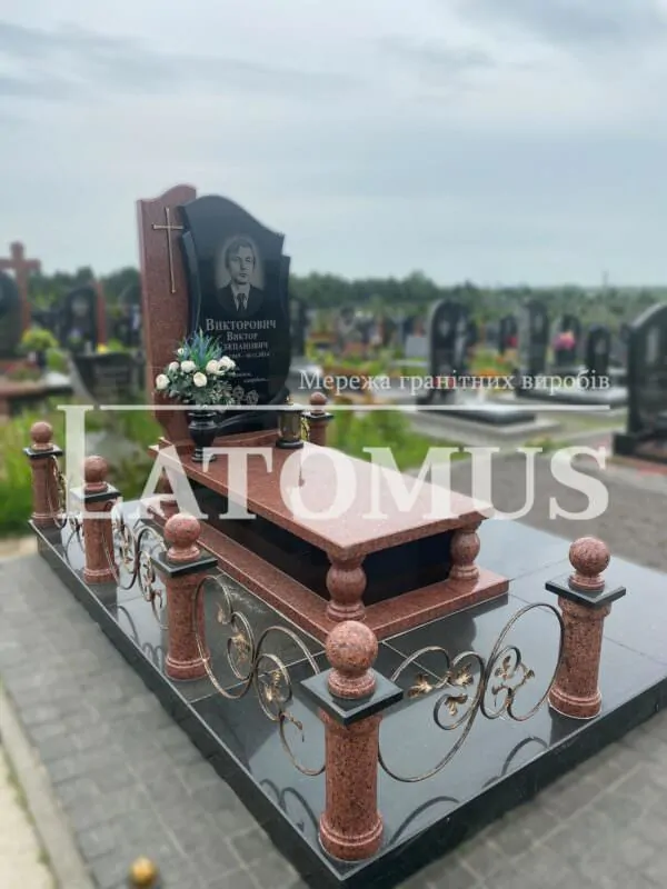 Одинарний памятник на могилу з граніту купити