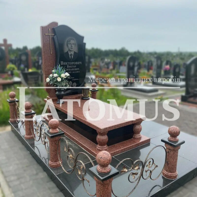 Одинарний памятник на могилу з граніту купити