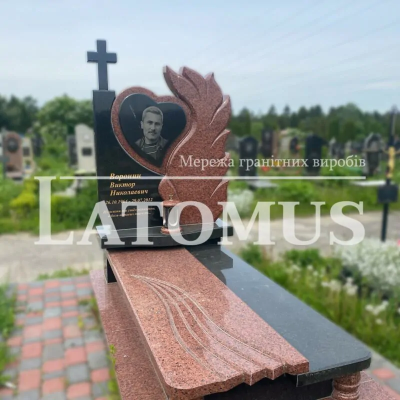 Одинарний памятник на могилу з граніту купити