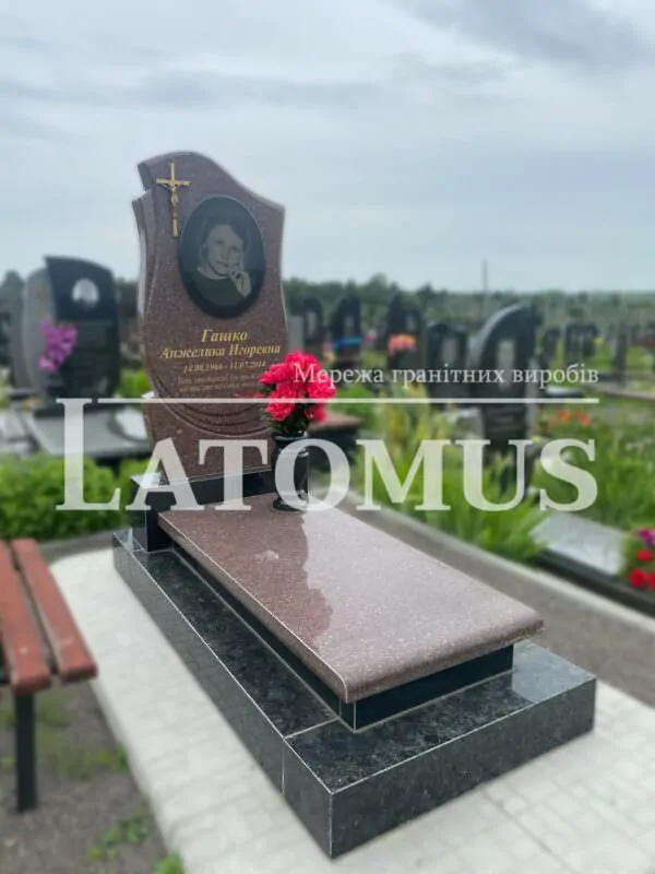 Одинарний памятник на могилу з граніту купити