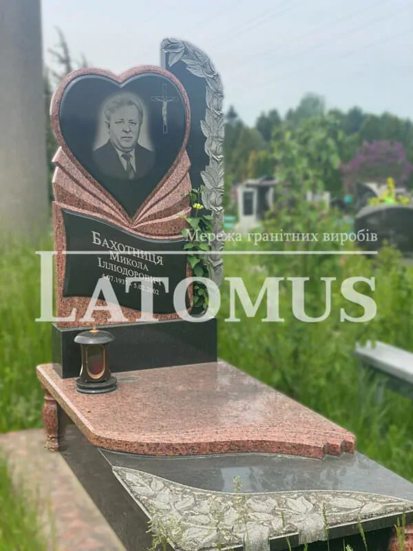 Одинарний памятник на могилу з граніту купити