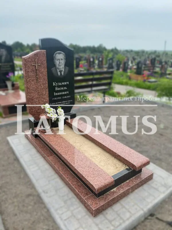 Одинарний памятник на могилу з граніту купити