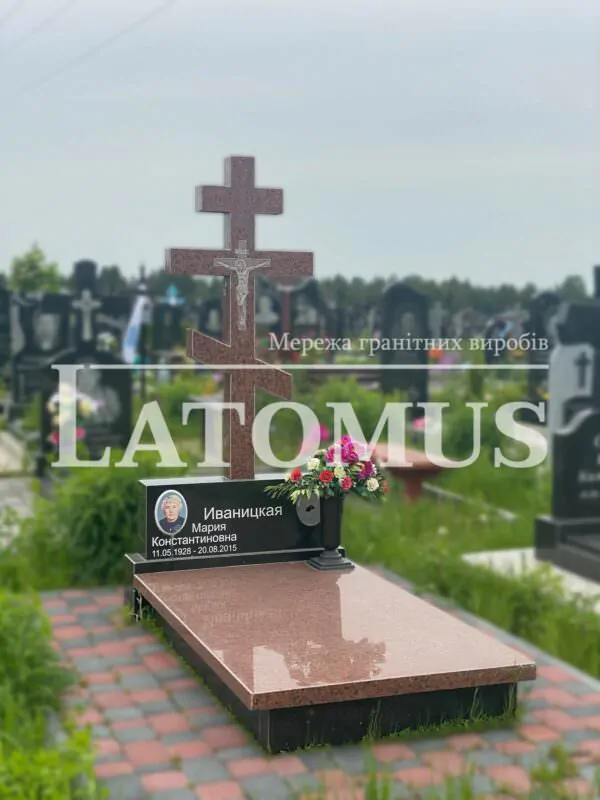 Одинарний памятник на могилу з граніту купити