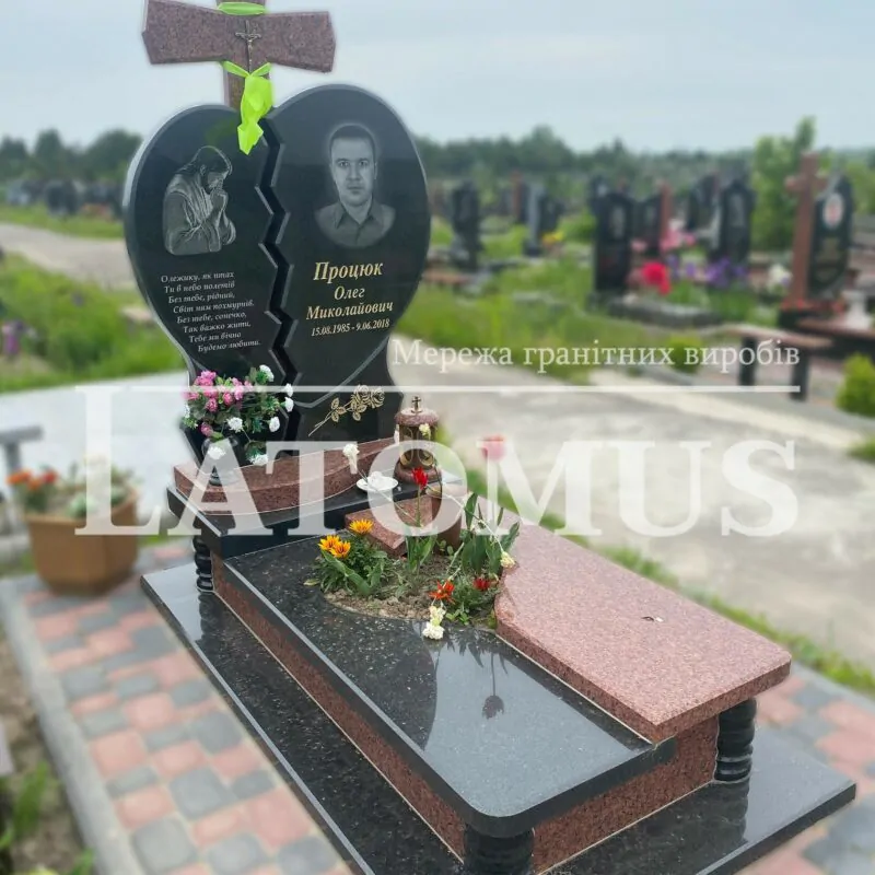 Одинарний памятник на могилу з граніту купити
