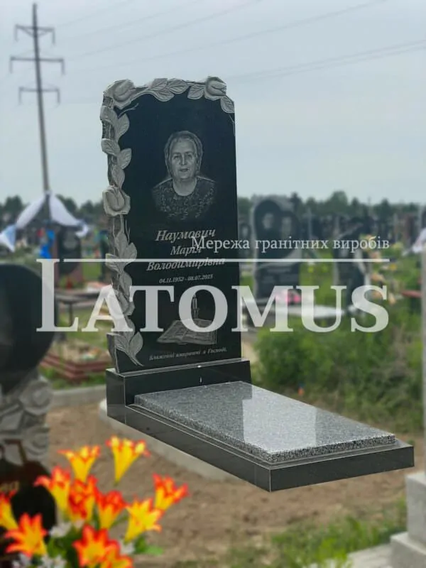 Одинарний памятник на могилу з граніту купити