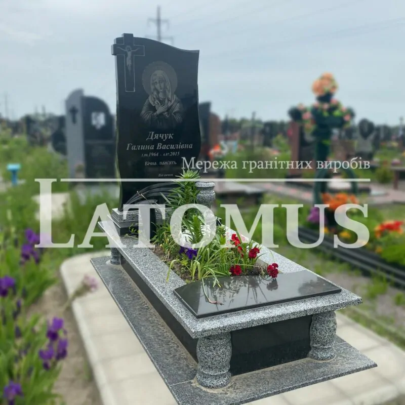 Одинарний памятник на могилу з граніту купити