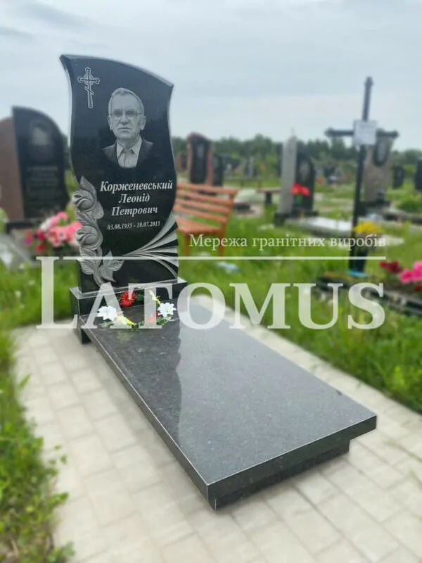 Ексклюзивний одинарний памятник з граніту