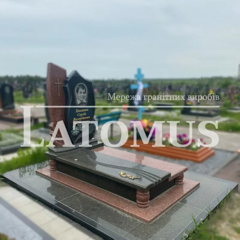 Ексклюзивний одинарний памятник з граніту