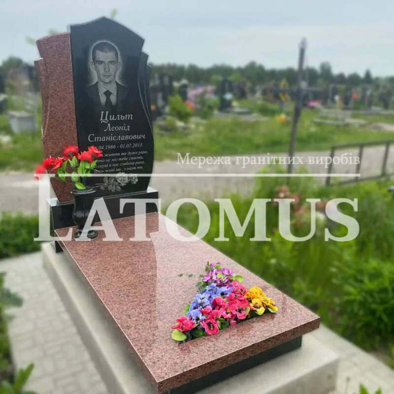 Ексклюзивний одинарний памятник з граніту